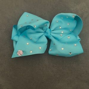 Hair bow